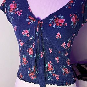 Flower 🌸 crop top